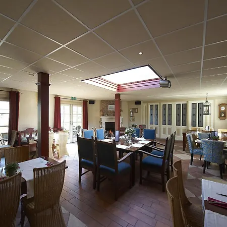 Chalet Charming With Spacious Garden *